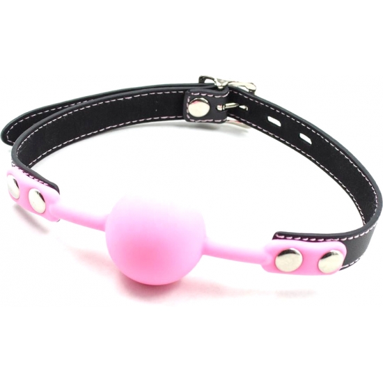 Силиконовый розовый кляп-шарик на ремне с замочком