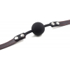 Силиконовый черный кляп-шарик на ремне с замочком