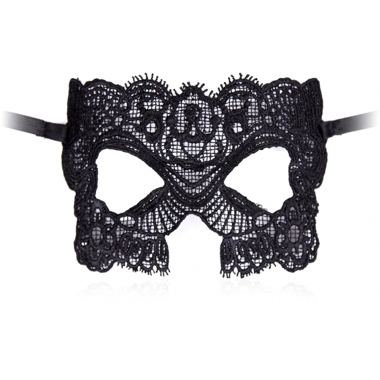 Широкая ажурная кружевная маска