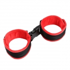 Красно-черные плюшевые поножи на липучках и карабине