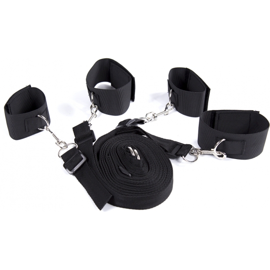 Нейлоновый черный бондаж к кровати